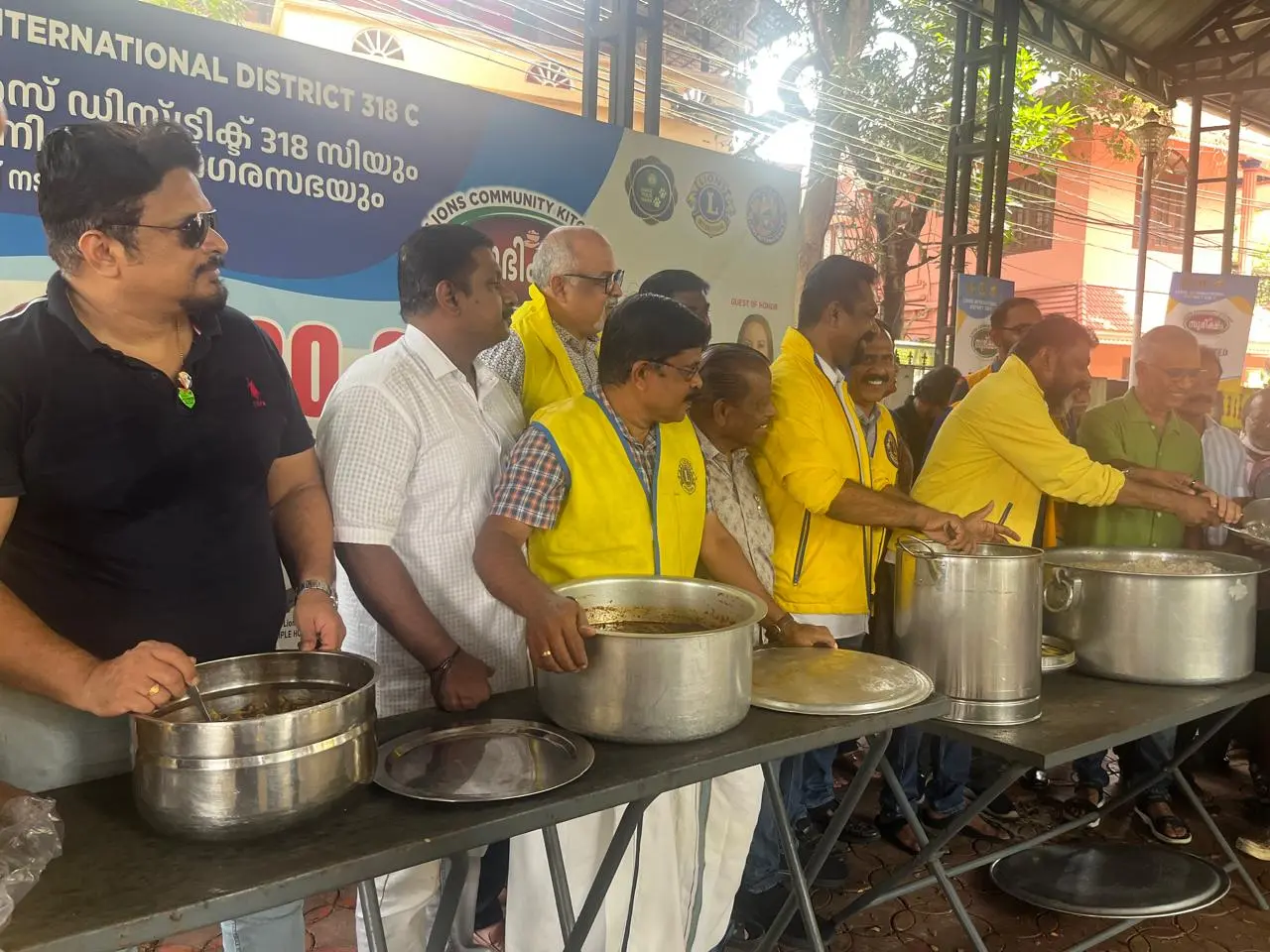Subhiksham - Free Food Distribution and Community Kitchen